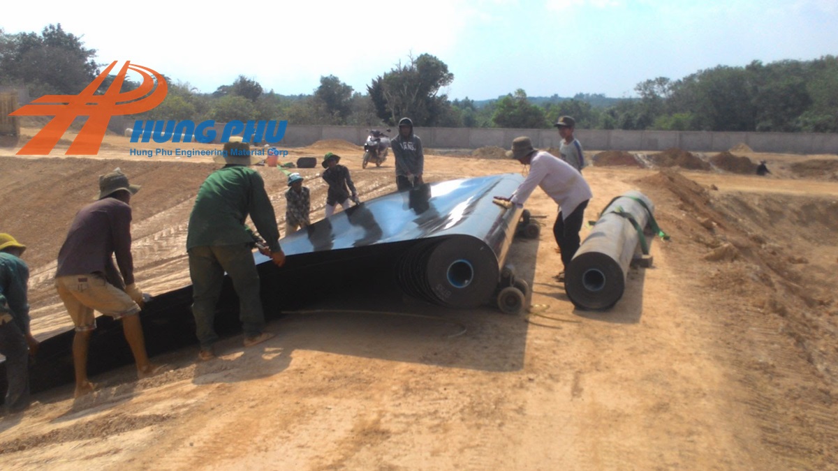 Thi công màng HDPE