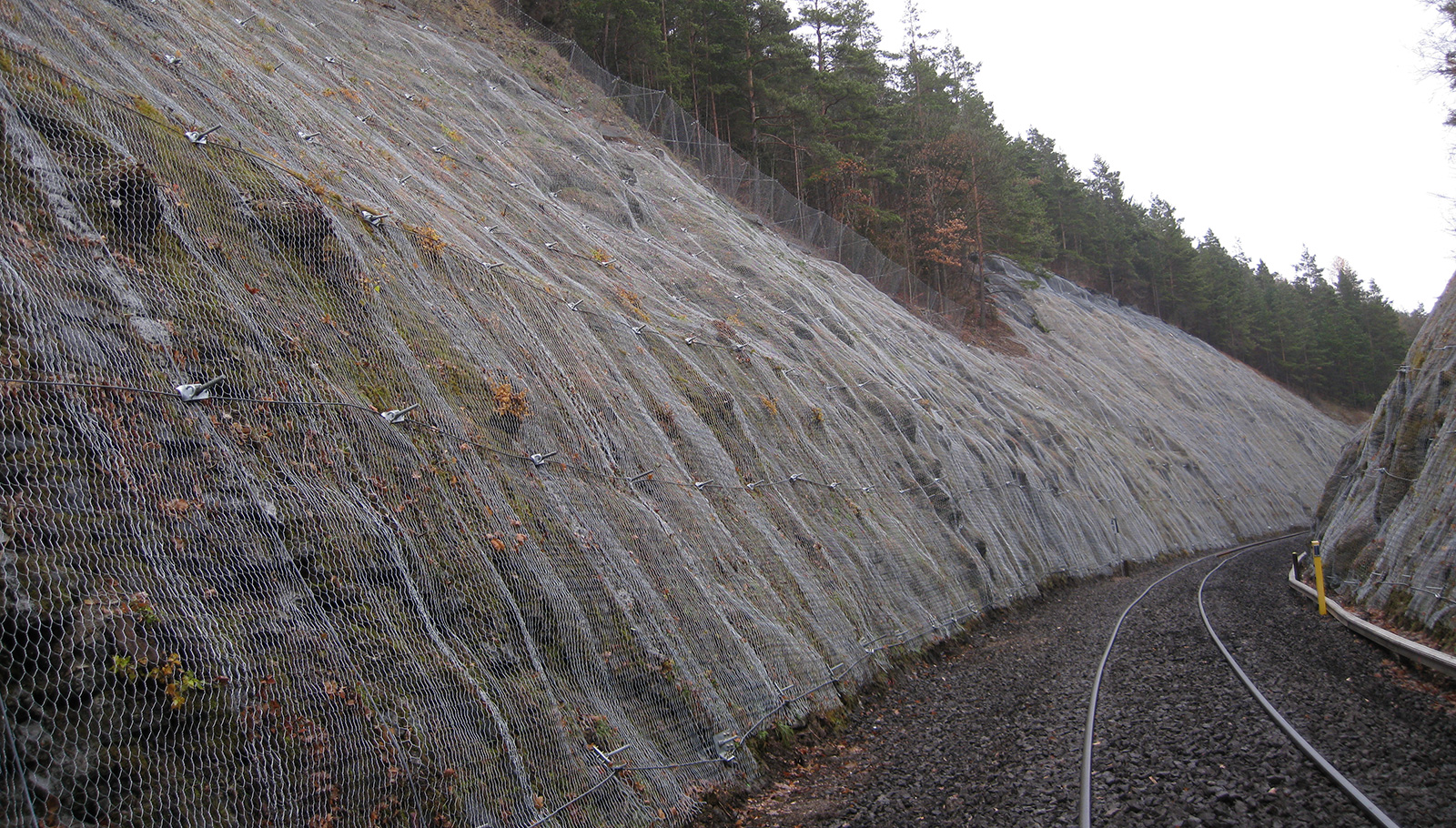 Sạt lở đất là gì ? thực trạng và tình hình sạt lở đất ở Việt Nam.
