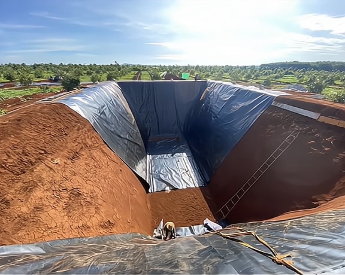 Hầm Biogas Phủ Bạt Nhựa HDPE Giải Pháp Bảo Vệ Môi Trường Cho Nông Nghiệp Việt Nam Hầm Biogas Phủ Bạt Nhựa HDPE Giải Pháp Bảo Vệ Môi Trường Cho Nông Nghiệp Việt Nam