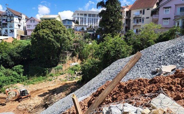 Sạt lở đất ở Đà Lạt Nguyên nhân và cách phòng tránh