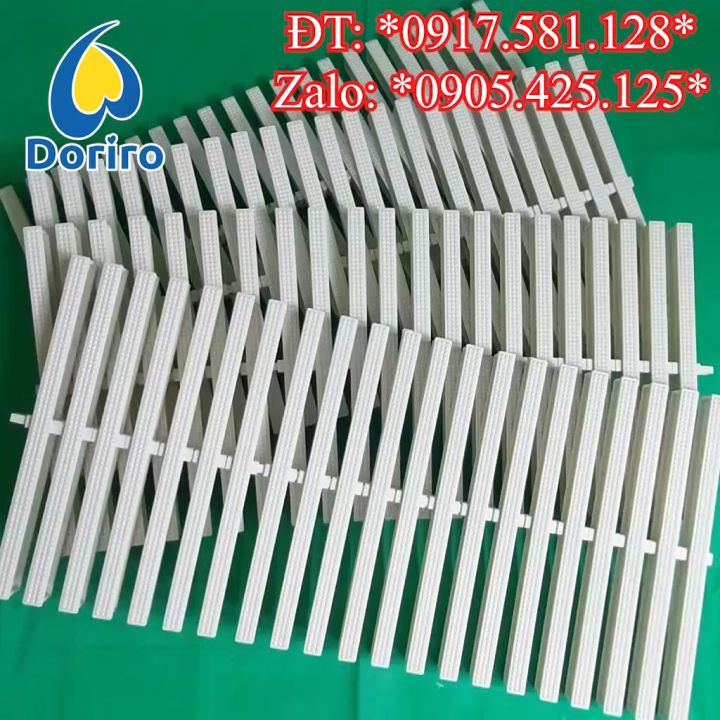 Vỉ nhựa thoát nước hồ bơi Thông tin cần biết và các lợi ích