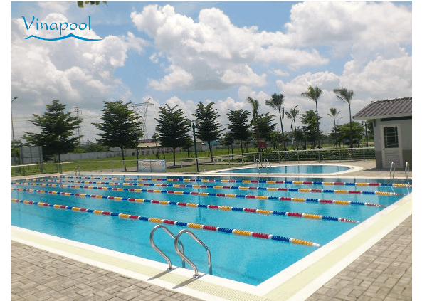 Vỉ nhựa thoát nước hồ bơi Thông tin cần biết và các lợi ích