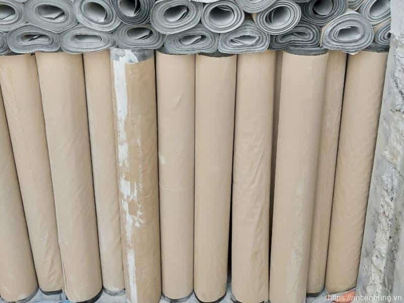 Giấy dầu chống thấm mái nhà Bảo vệ ngôi nhà của bạn với giải pháp chống thấm hiệu quả 1 Giấy dầu chống thấm mái nhà Bảo vệ ngôi nhà của bạn với giải pháp chống thấm hiệu quả