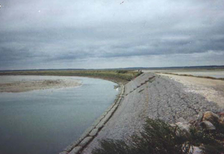 Nâng Cấp Cảng Crotoy: Giải Pháp Bảo Vệ Bờ và Cải Thiện Hạ Tầng Kỹ Thuật