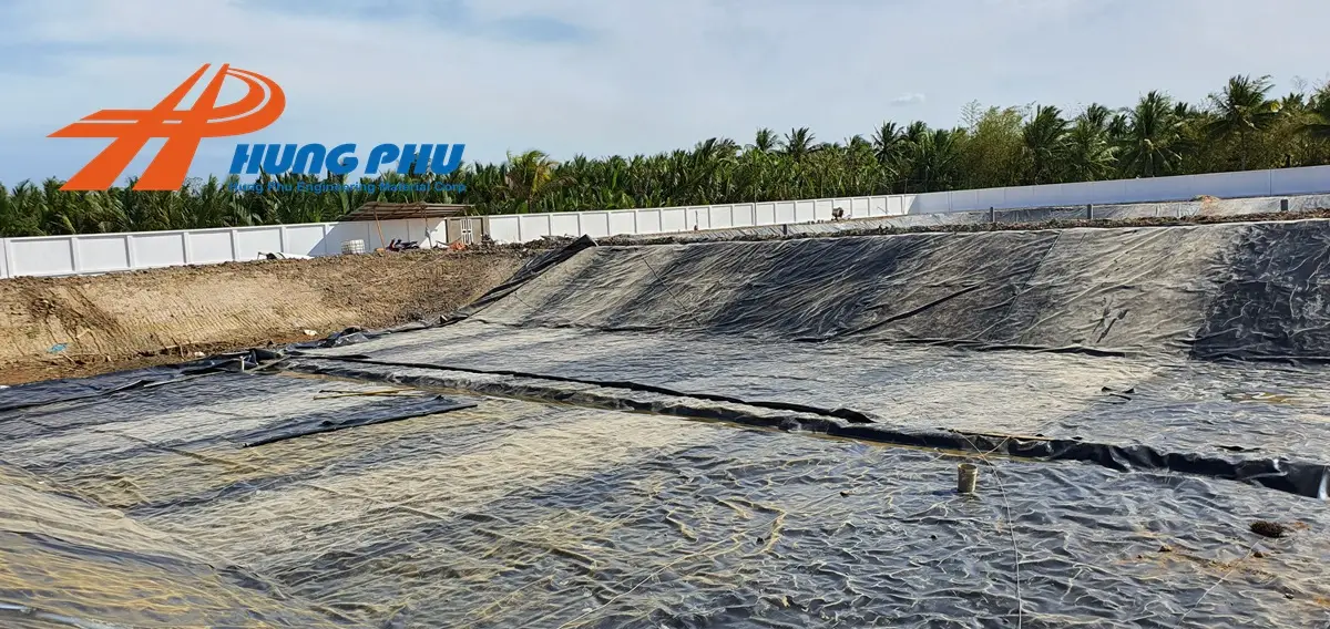 Giá Bạt HDPE cùng dịch vụ lắp đặt và cho thuê máy hàn bạt HDPE từ Hưng Phú