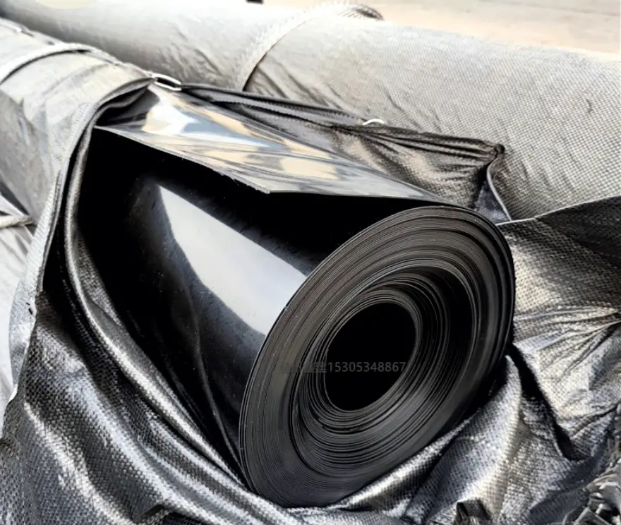 Bạt HDPE 0.3 mm – Giải pháp chống thấm tối ưu cho ngành thủy sản và xây dựng