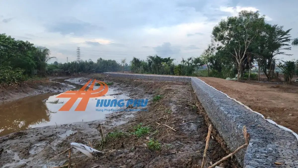 Rọ đá dây đan bọc nhựa PVC