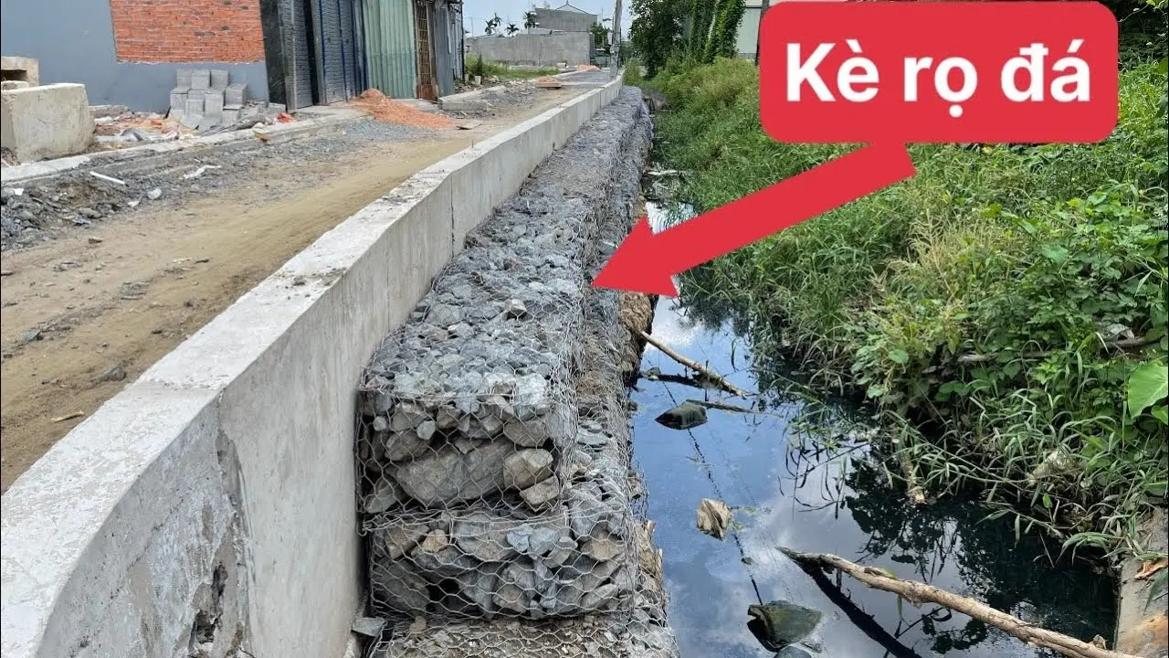 Thi công rọ đá dưới nước - Bí quyết thành công cho công trình bền vững