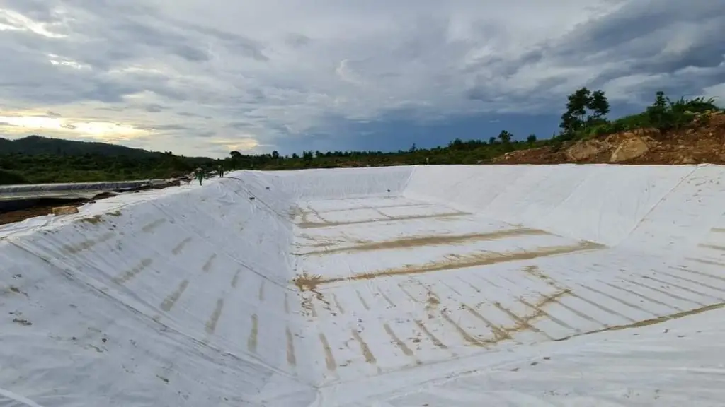 Hệ số thoát nước đứng của vải địa kỹ thuật không dệt