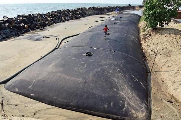 Thi công ống địa kỹ thuật trong điều kiện gió lớn