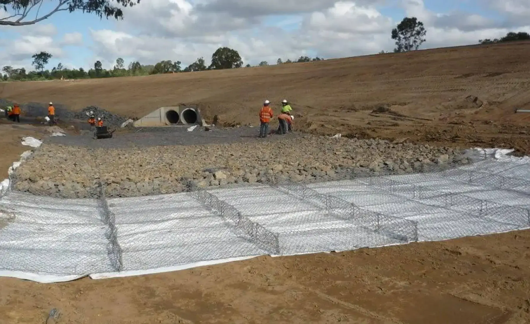 Thiết kế lớp vải địa kỹ thuật không dệt chống xói lở