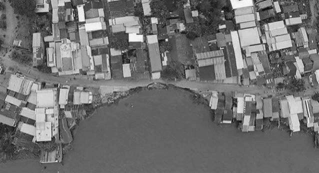 Ứng dụng rọ đá vỏ lưới nhựa chống xói bờ kè trong môi trường xâm thực