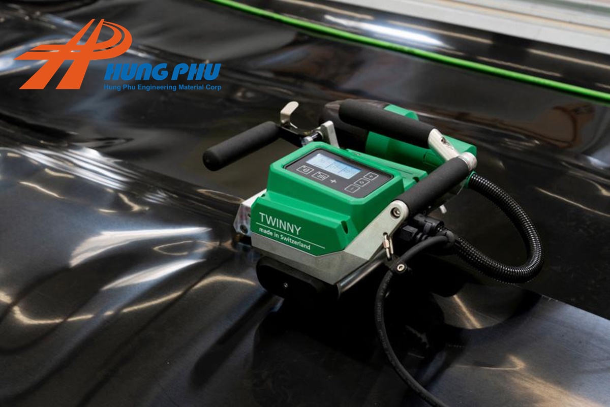 Thiết bị hàn màng HDPE