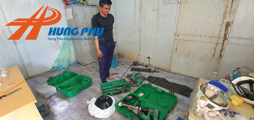 Thiết bị hàn màng HDPE