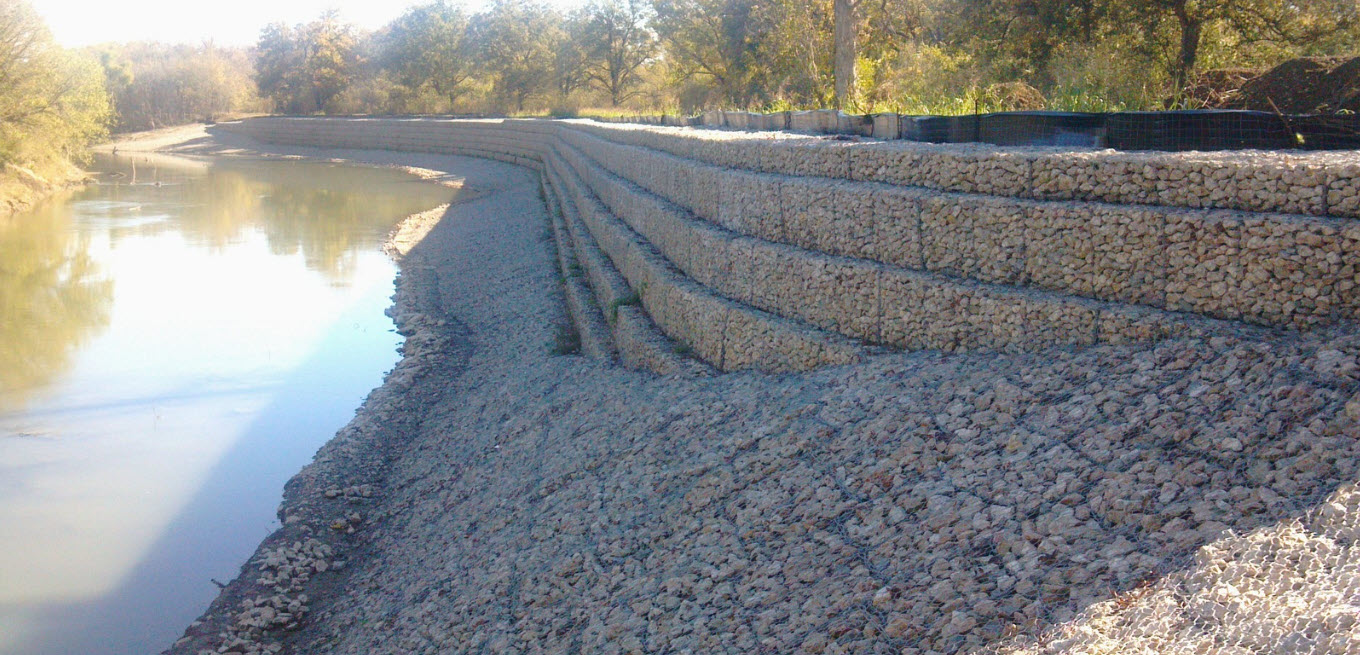 Rọ đá dây đan bọc nhựa PVC